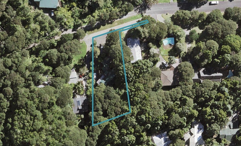 20 Fawcett Road, Laingholm, Auckland - Carousel 1