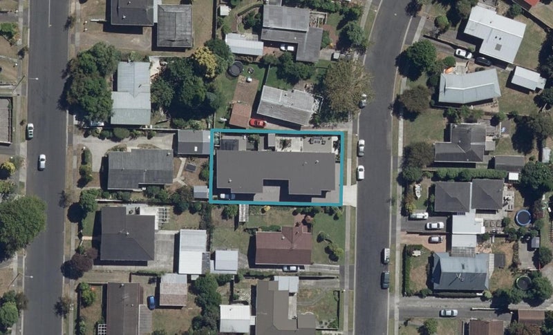 2/50 Kowhai Street, Hamilton Lake, Hamilton - Carousel 1
