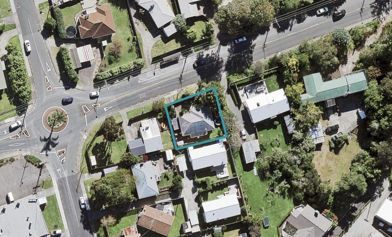 215C Beach Haven Road, Beach Haven, Auckland - Carousel 1