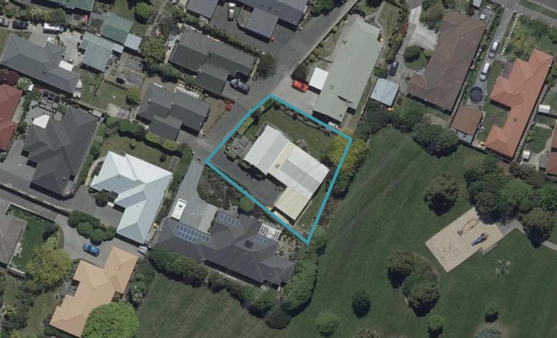5 Yarrum Lane, Avonhead, Christchurch - Carousel 1