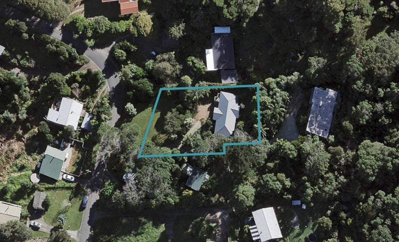 65A Erua Road, Ostend, Waiheke Island - Carousel 1