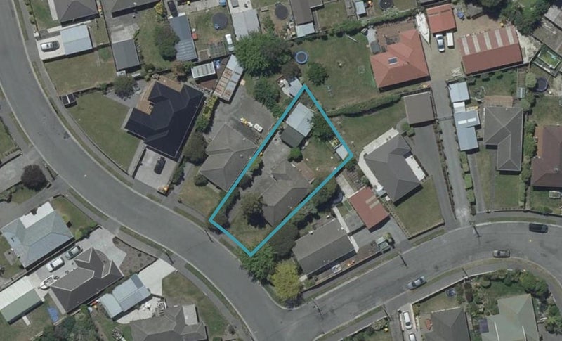 20 Niagara Street, Wainoni, Christchurch - Carousel 1