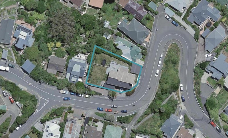 38 Apuka Street, Brooklyn, Wellington - Carousel 1