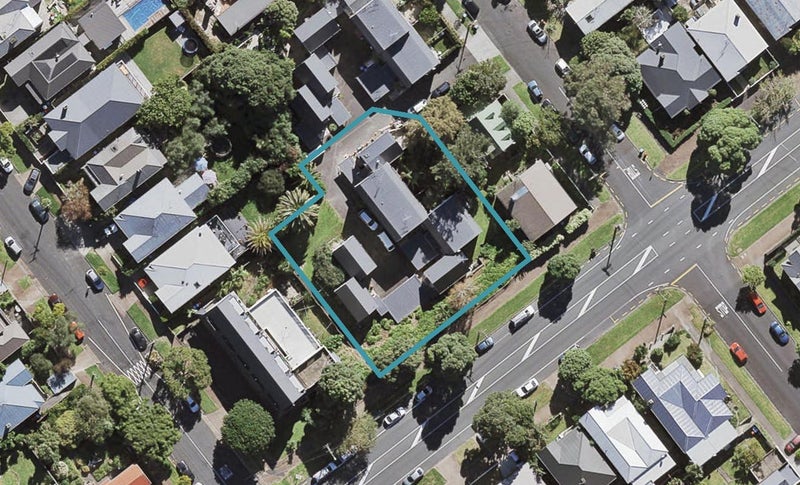 17/6 Schofield Street, Grey Lynn, Auckland - Carousel 1