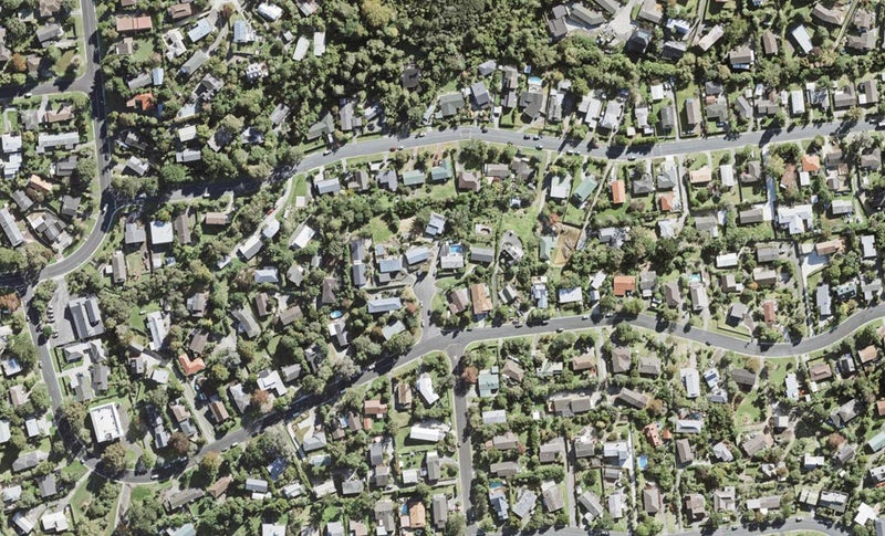 7 Piripiri Crescent, Torbay, Auckland - Carousel 1