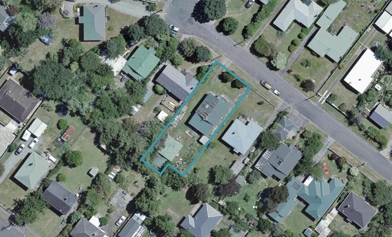 5 Card Crescent, Featherston - Carousel 1