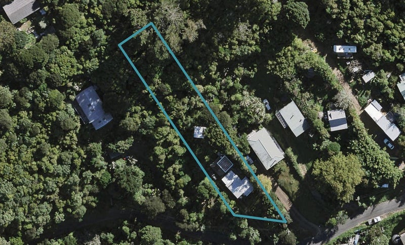 21 Frank Street, Oneroa, Waiheke Island - Carousel 1