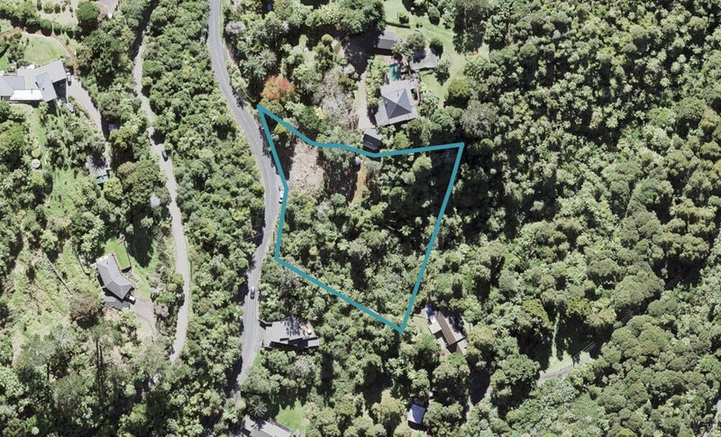342 Forest Road, WAIATARUA, AUCKLAND - Carousel 1