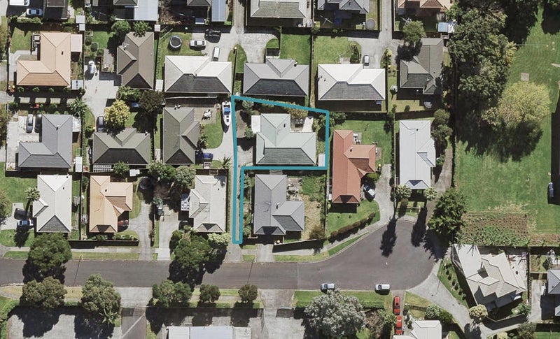 10 Atiu Place, Favona, Auckland - Carousel 1
