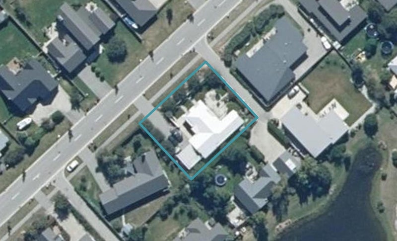 22 Sylvan Street, Lake Hayes, Queenstown - Carousel 1
