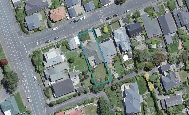 29 Firth Terrace, Karori, Wellington - Carousel 1