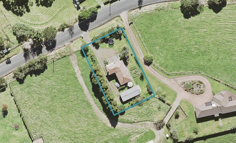 38 Bethells Road, Henderson - Carousel 1