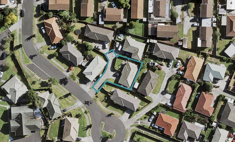 18 Rebecca Rise, Weymouth, Auckland - Carousel 1