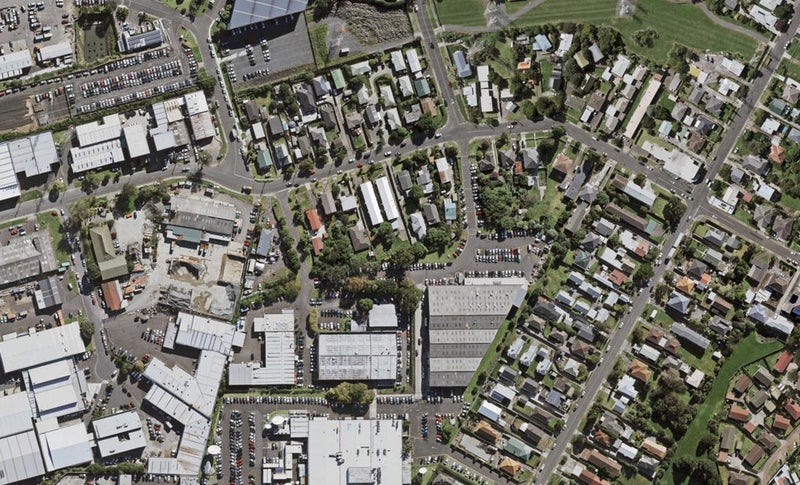 24F Leonard Road, Mount Wellington, Auckland - Carousel 1