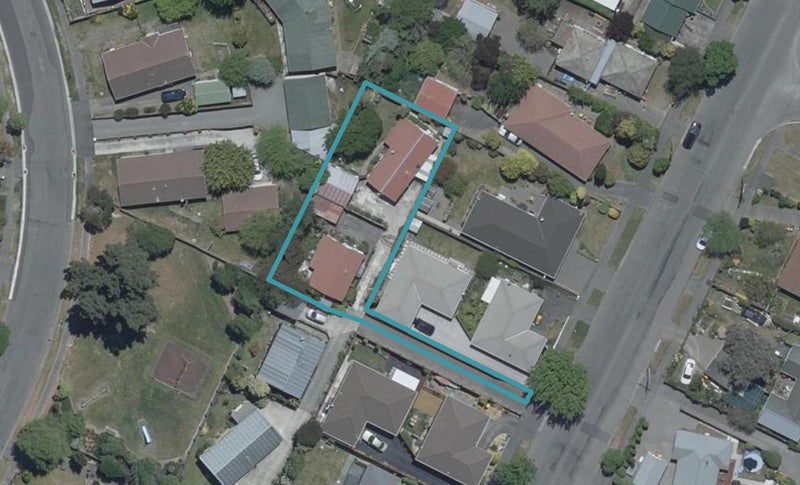2/76 Inwoods Road, Parklands, Christchurch - Carousel 1