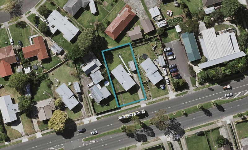 194 East Tamaki Road, Otara, Auckland - Carousel 1