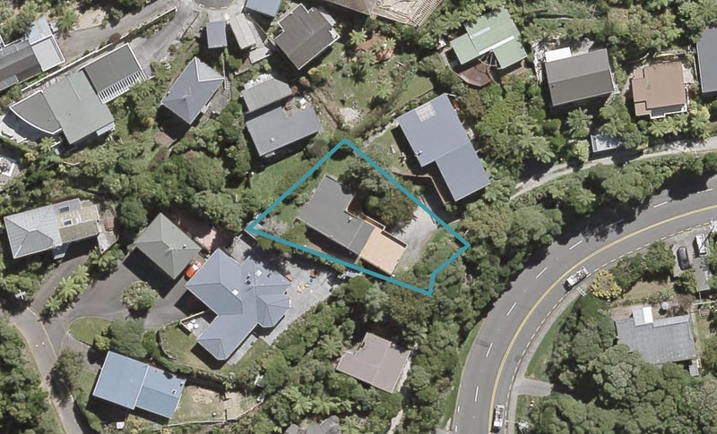45 London Road, Korokoro, Lower Hutt - Carousel 1
