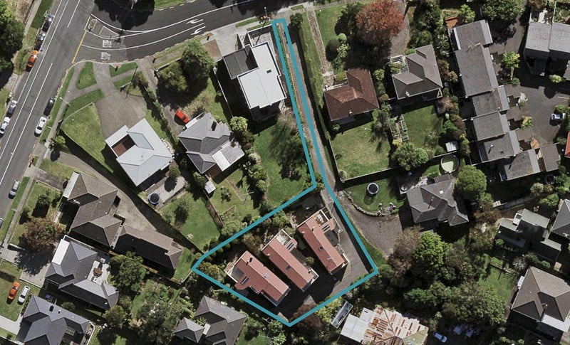 2/6 Pukerangi Crescent, Ellerslie, Auckland - Carousel 1