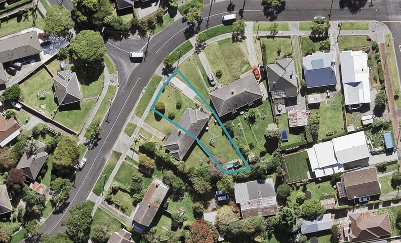 41 Fontenoy Street, Mount Albert, Auckland - Carousel 1