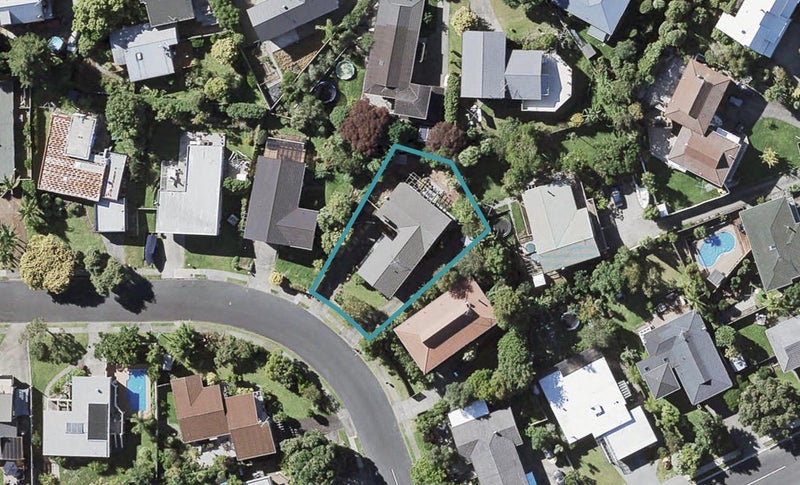 6 Coromandel Crescent, Mairangi Bay, Auckland - Carousel 1
