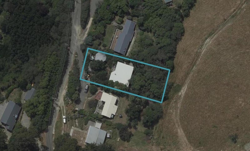 36 Andersons Road, Charteris Bay, Lyttelton - Carousel 1