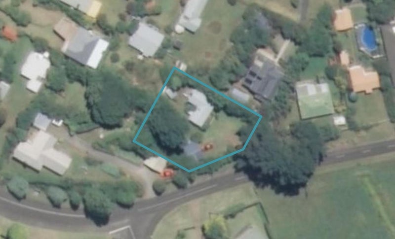 678 Waikawa Beach Road, Waikawa Beach, Levin - Carousel 1