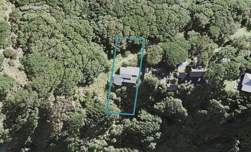 32 Watchmans Road, Karekare, Auckland - Carousel 1