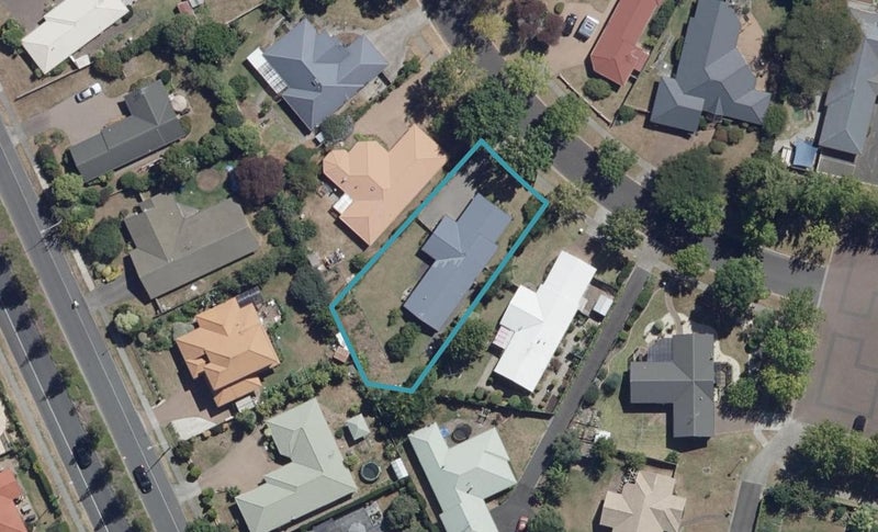 10 Halcione Close, Flagstaff, Hamilton - Carousel 1
