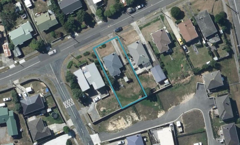 23 Te Puke Street, Titahi Bay, Porirua - Carousel 1