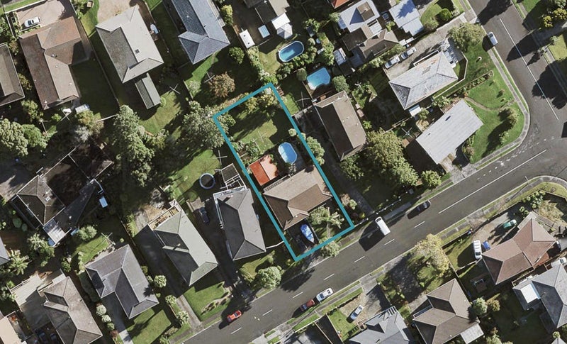 5 Ramelton Road, Mount Roskill, Auckland - Carousel 1