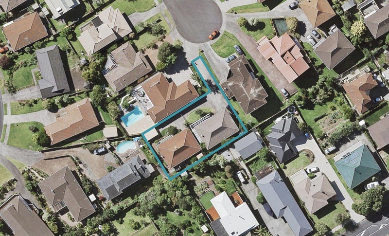 1/9 Kincraig Place, Highland Park, Auckland - Carousel 1