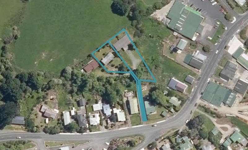 179 Hurndall Street West, Maungaturoto - Carousel 1