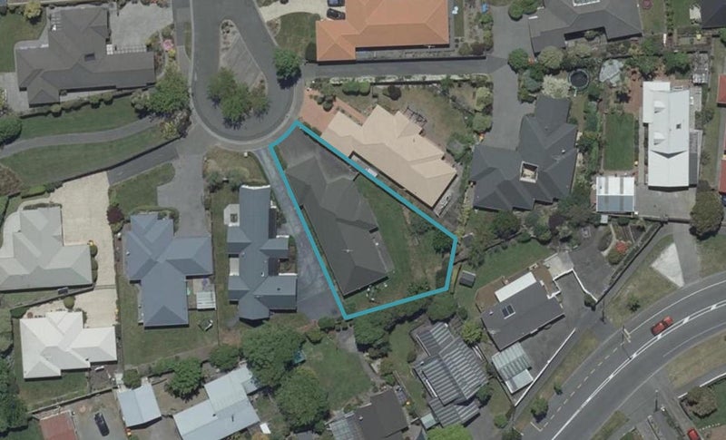 29 Baltimore Green, Shirley, Christchurch - Carousel 1