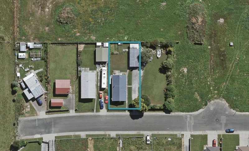 100 Vernon Street, Kingswell, Invercargill - Carousel 1