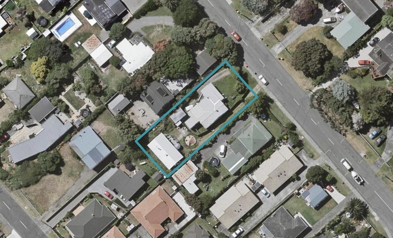 14 Ngapotiki Street, Paraparaumu Beach, Paraparaumu - Carousel 1