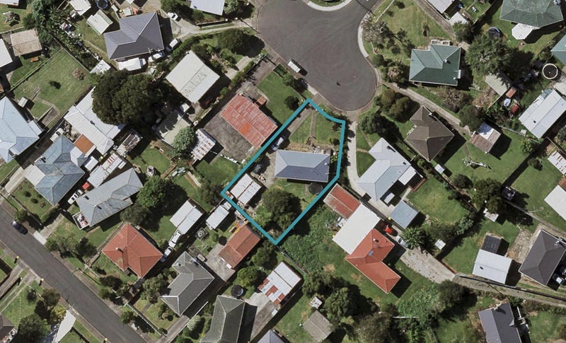 10 Terry Place, Otara, Auckland - Carousel 1