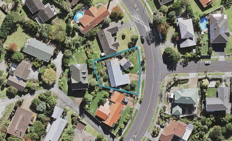 179 Chelsea View Drive, Chatswood, Auckland - Carousel 1