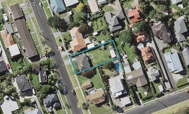 2 Wesley Street, Devonport, Auckland - Carousel 1