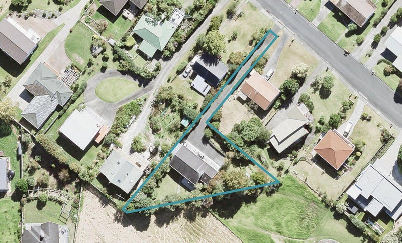 36 Willjames Avenue, Algies Bay, Warkworth - Carousel 1