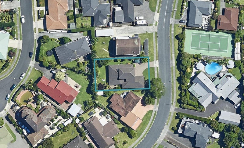 37 Clivedene Street, Matua, Tauranga - Carousel 1