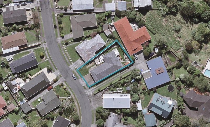 27 Manu Crescent, Upper Vogeltown, New Plymouth - Carousel 1