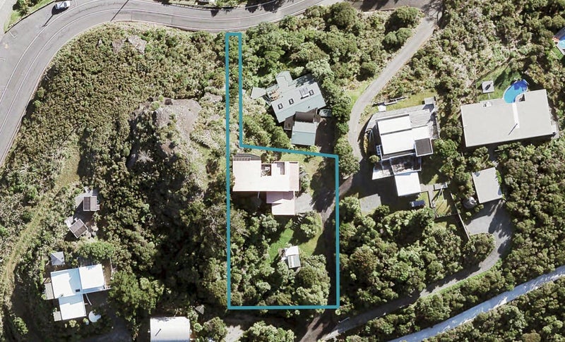 86A Piha Road, Piha, Piha - Carousel 1