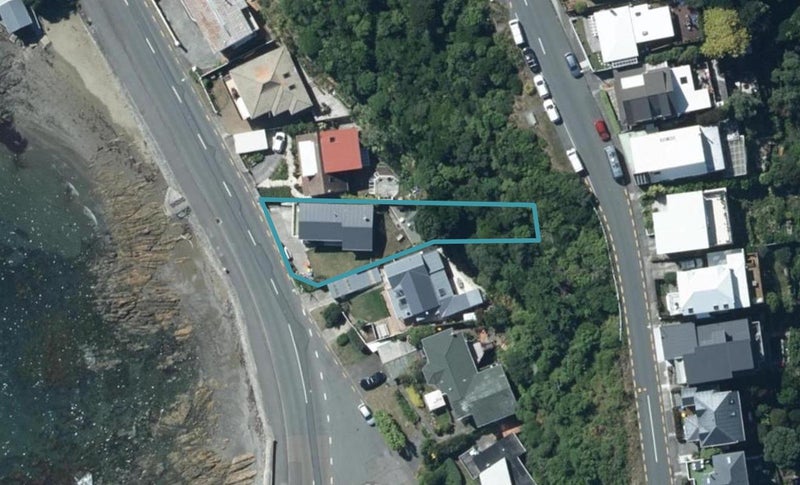 3 Moana Road, Plimmerton, Porirua - Carousel 1