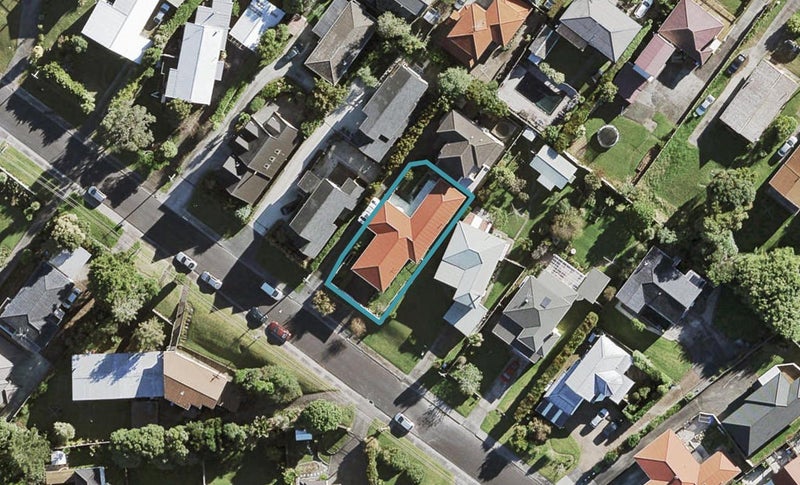 22 Stanton Terrace, Lynfield, Auckland - Carousel 1