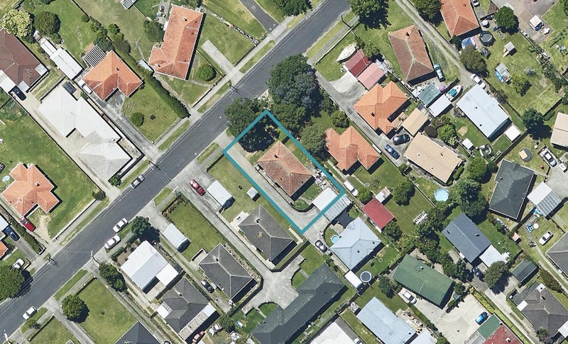 16B Anzac Road, Gate Pa, Tauranga - Carousel 1
