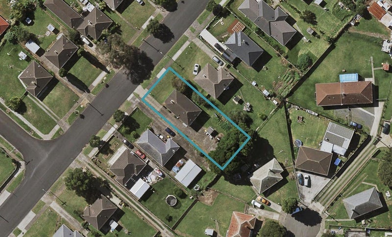 69 Gilbert Road, Otara, Auckland - Carousel 1
