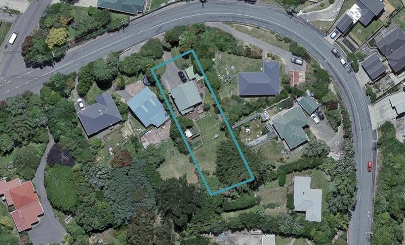 56 Glanmire Road, Newlands, Wellington - Carousel 1