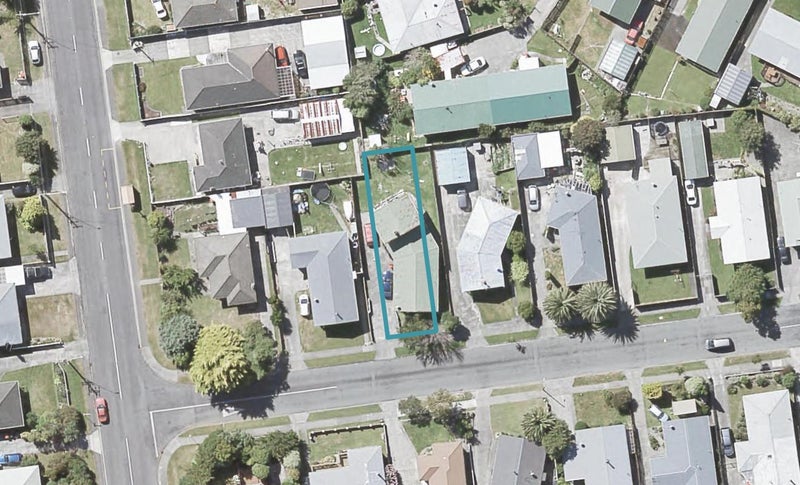 5 Pencarrow Crescent, Wainuiomata, Lower Hutt - Carousel 1
