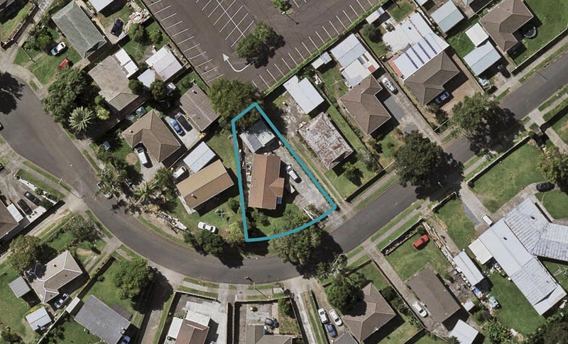 9 Desmond Place, Otara, Auckland - Carousel 1