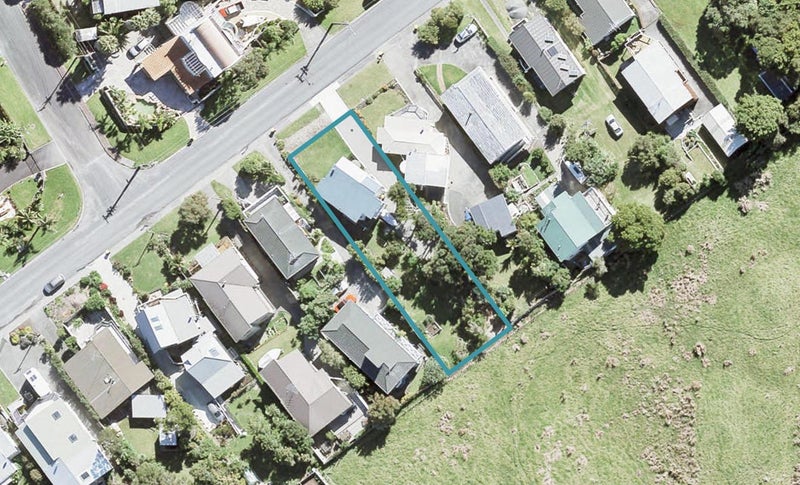 18 Alexander Rd, Algies bay, Warkworth - Carousel 1